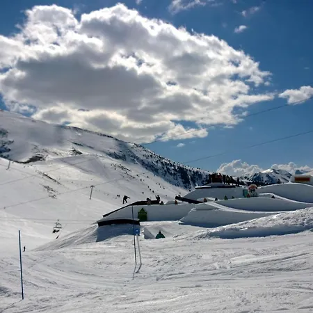 Pour 4 à Saint-lary, Proche Centre Et Télécabine - Fr-1-296-413 Appartamento